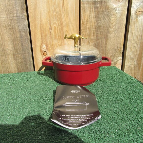 Brand New Curtis Stone Dura-Pan 1.3 qt Cast Aluminum Mini Baker + Kangaroo Knob - Picture 1 of 8